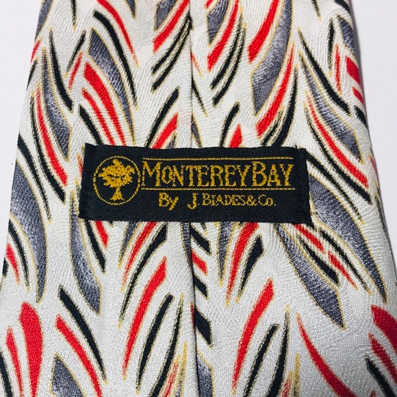 Monterey Bay XL 100% Silk Men’s Neck Tie - Picture 2 of 2